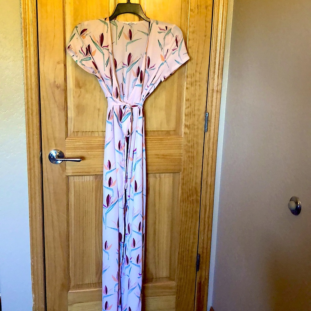 Maxi wrap dress with tie front